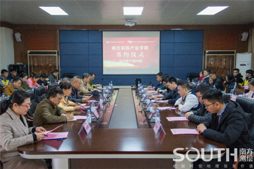 ̫������tyc4633